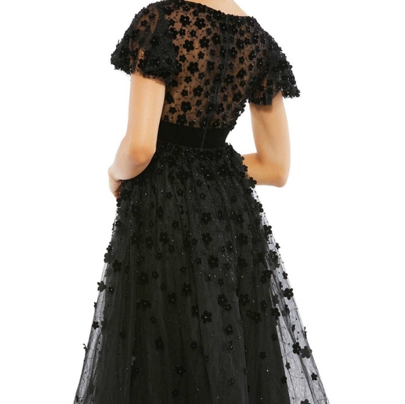 Mac Duggal Floral Applique Cocktail Midi Dress - Picture 3 of 16